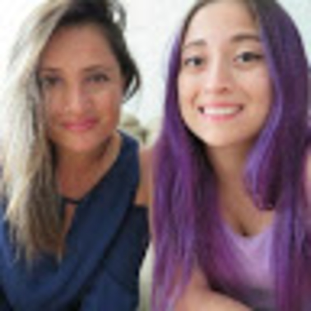 Meet your Posher, Vita in viola e blu